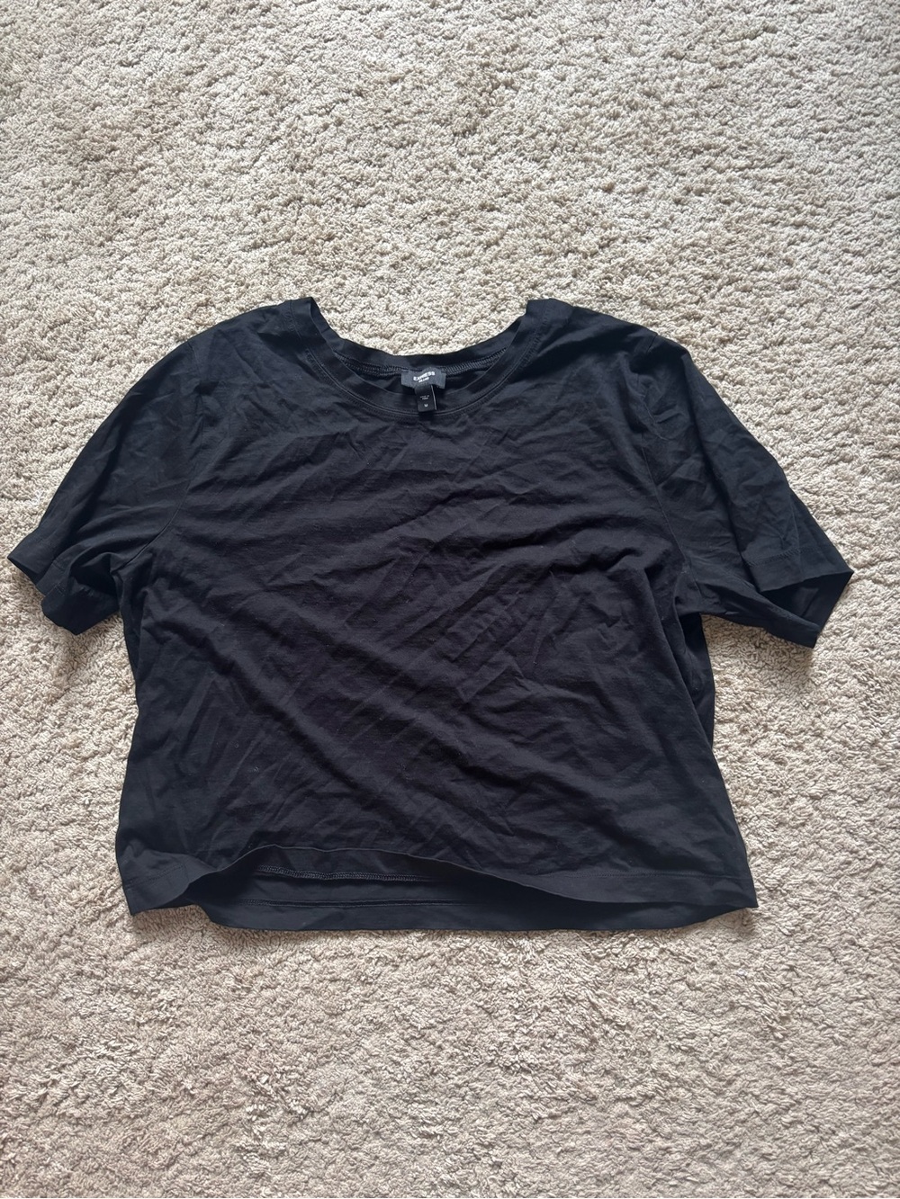Express Black Short Sleeve Cropped Crewneck Tee